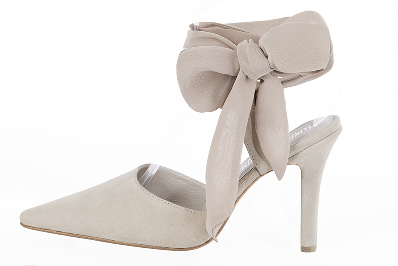 Off white women's open back shoes, with an ankle scarf. Pointed toe. Very high slim heel. Profile view - Florence KOOIJMAN